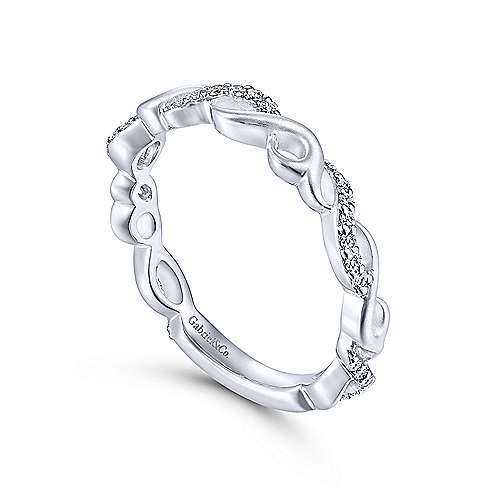 14K W Gold 0.16cttw Twist Diamond Band - Image 3