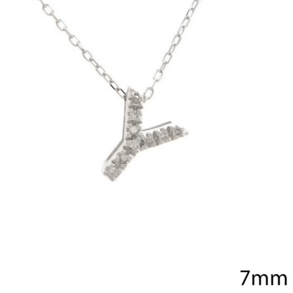 14K W Gold small 0.02ctw H/I1-SI2 diamond initial 'Y' pendant - Image 3