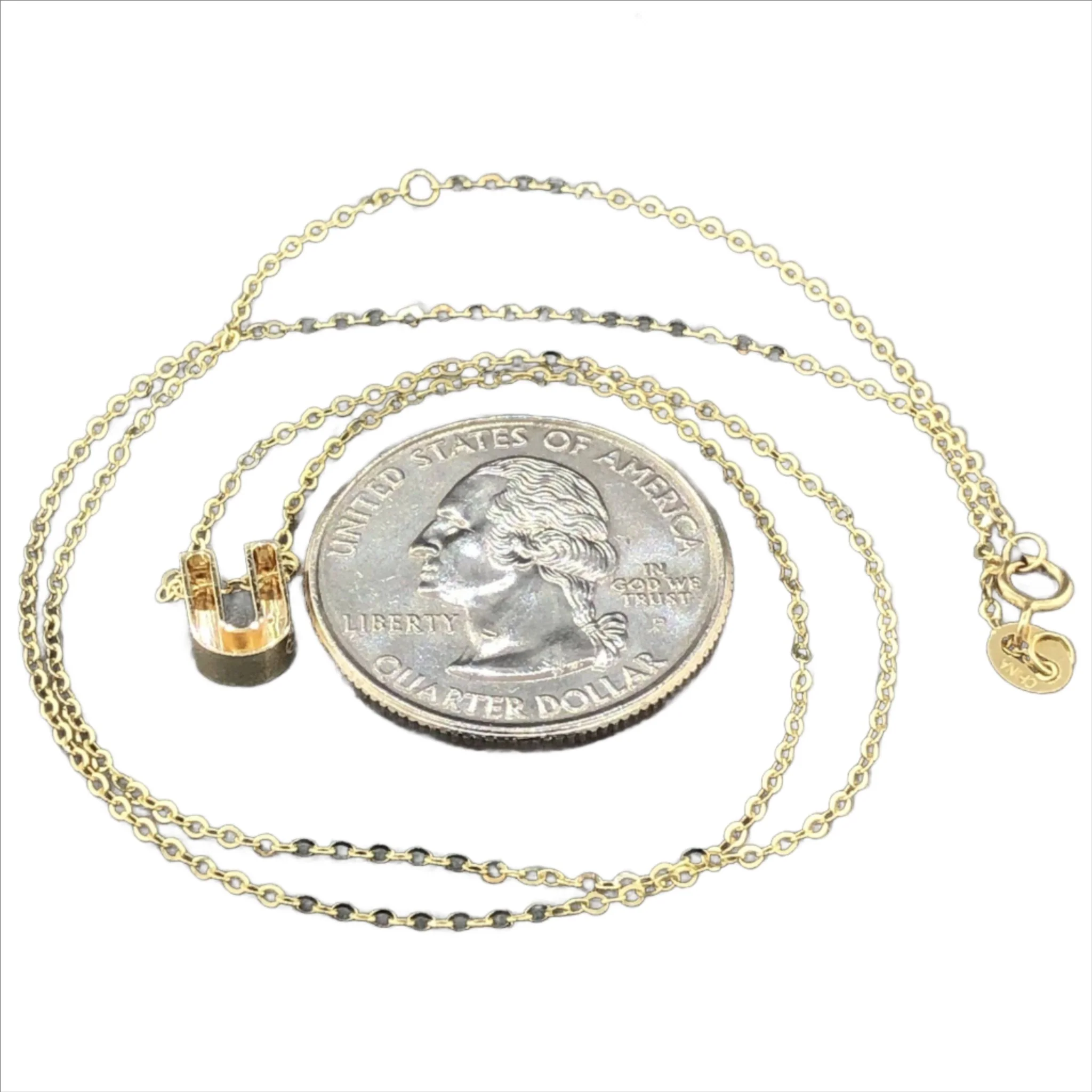 14K Y Gold initial 'U' pendant on a 16" chain with a 2" extender - Image 3